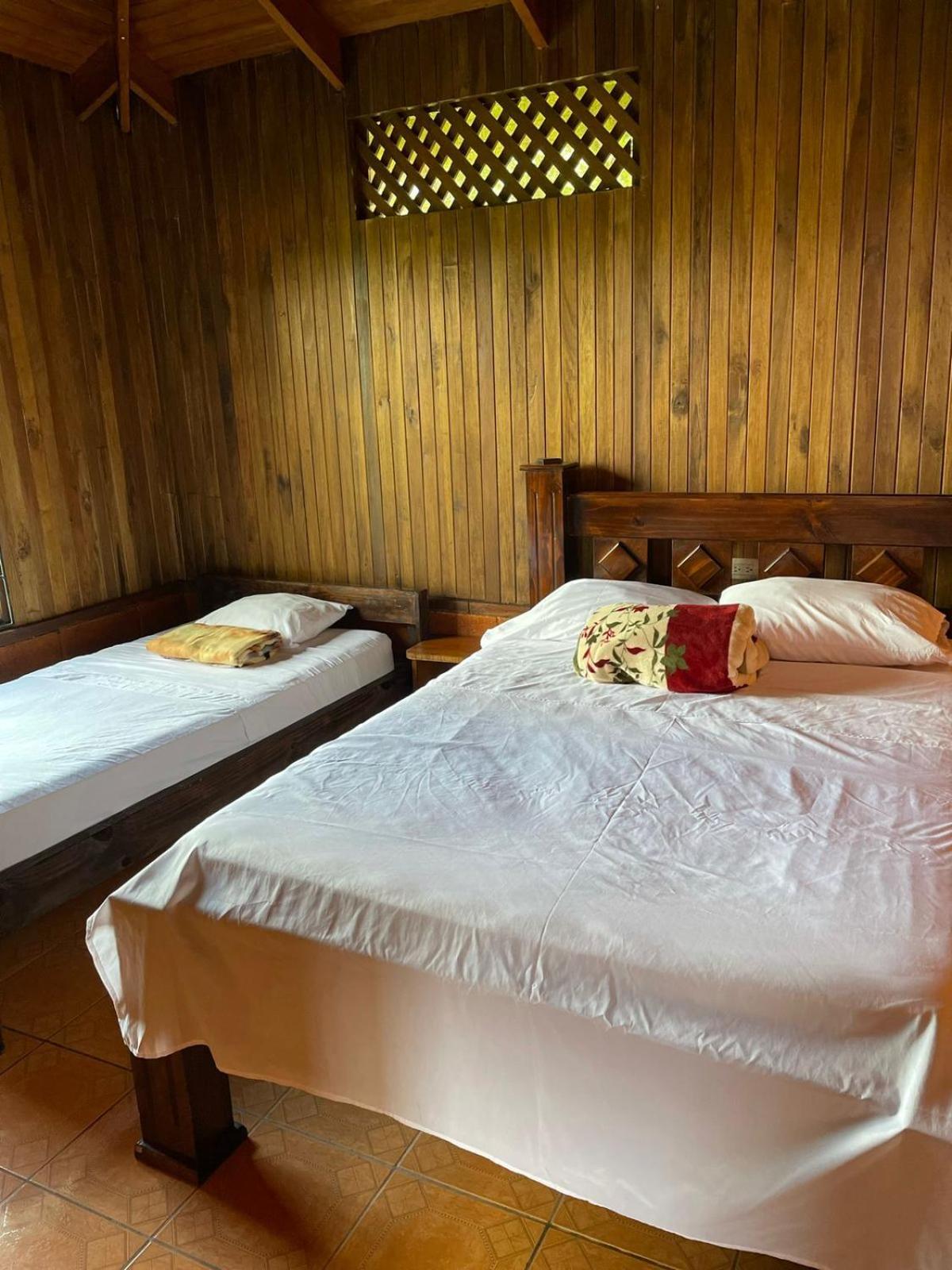 Cabinas La Catarata La Fortuna Екстериор снимка