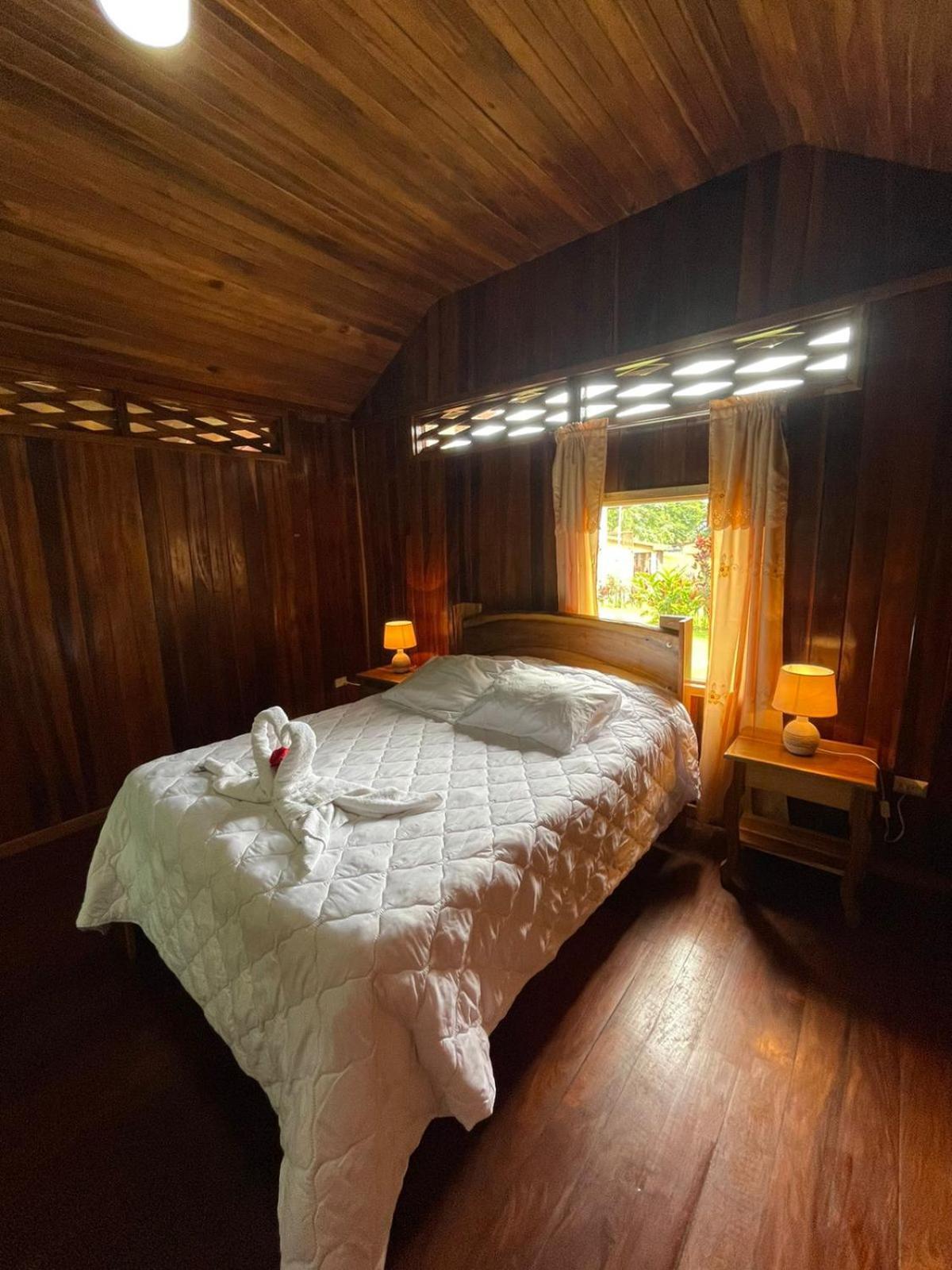 Cabinas La Catarata La Fortuna Екстериор снимка