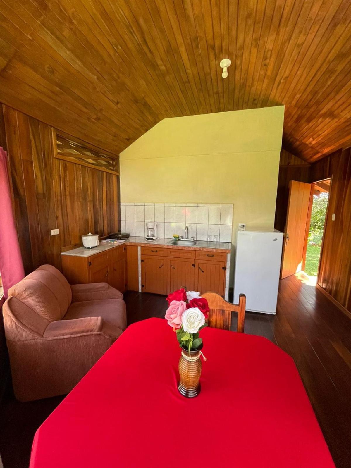Cabinas La Catarata La Fortuna Екстериор снимка